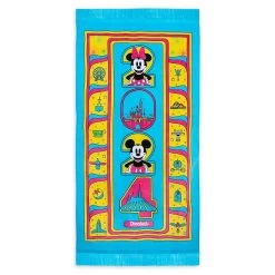 Mickey And Minnie Mouse Beach Towel – Disneyland 2024 – Large