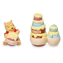 Disney Salt And Pepper Shakers - Winnie The Pooh Set