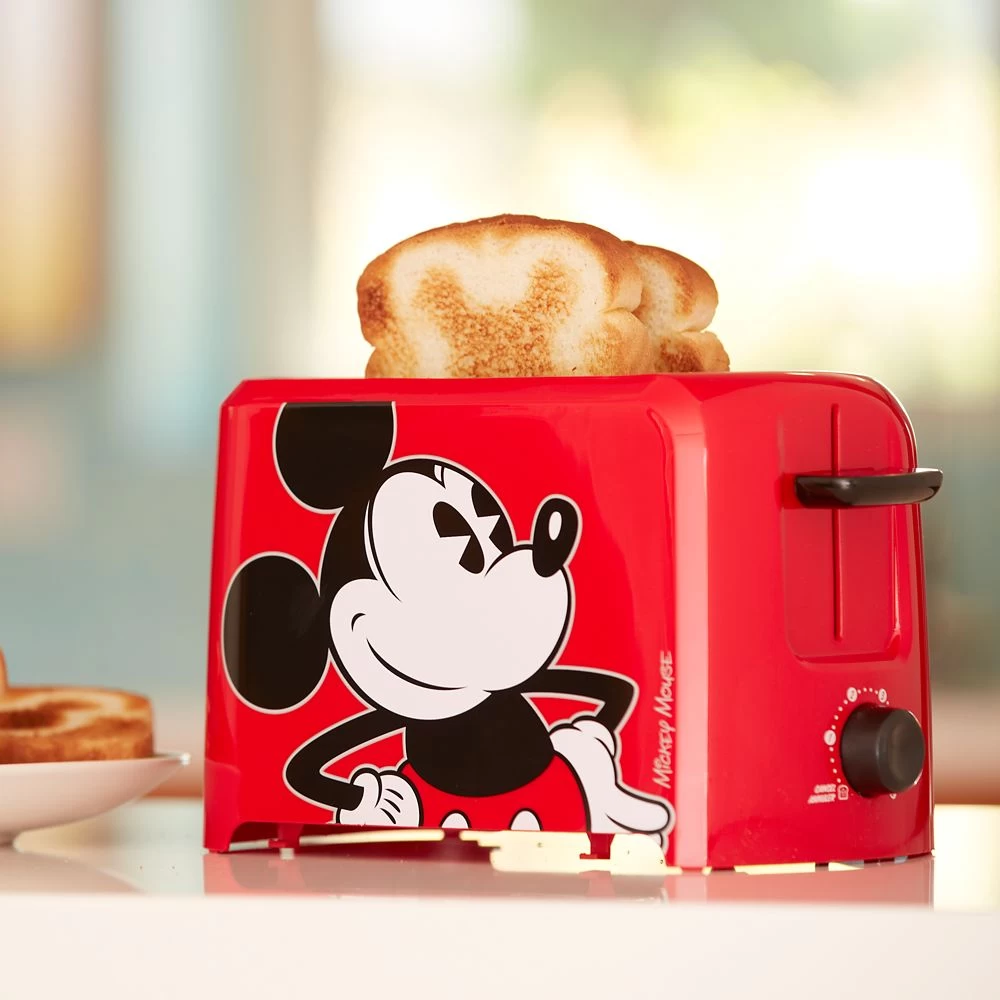 Disney Mickey Mouse 2-Slice Toaster - Image 4